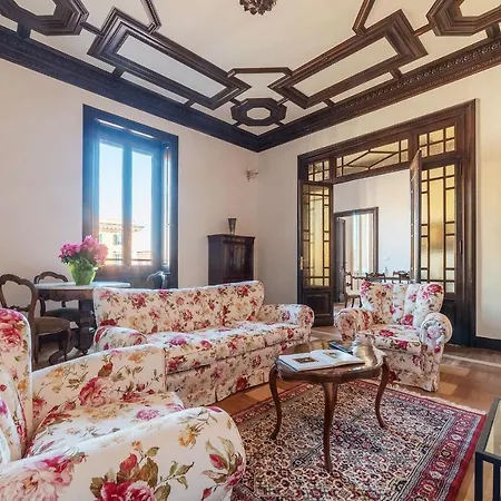 Cs Vatican Charming Apartmán